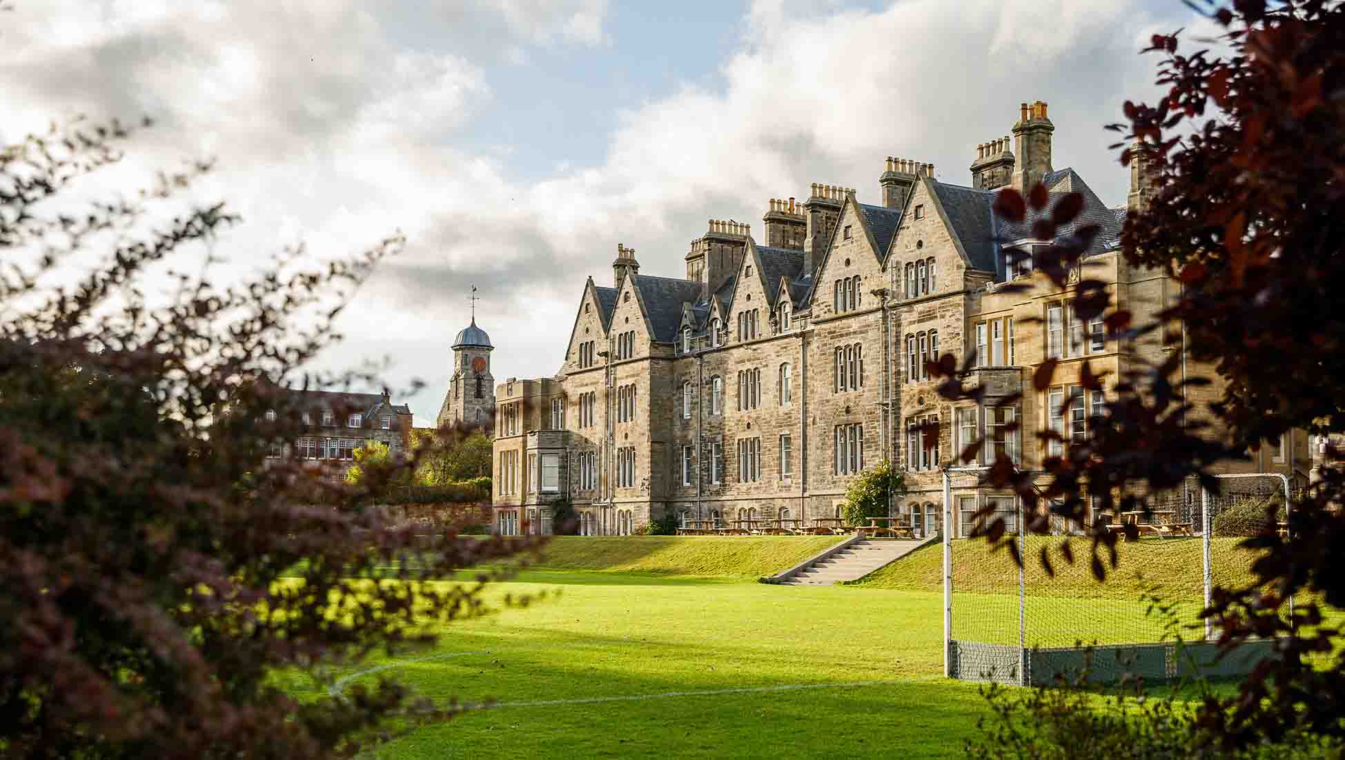 St Leonard's School