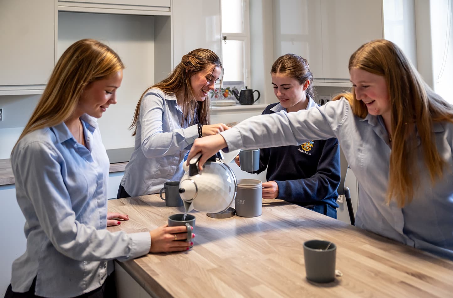 Schülerinnen im Boarding House der Rugby School