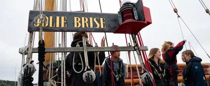 Dauntsey's Jolie Brise | Dickinson Britische Schulberatung